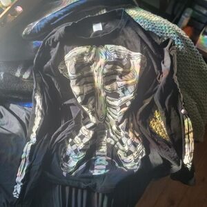 black skeleton print long sleeve shirt